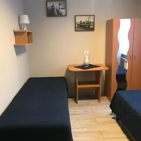 Karwia Pokoje & Apartamenty Exterior photo