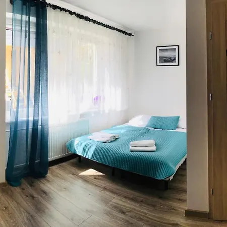 Karwia Pokoje & Apartamenty Exterior photo