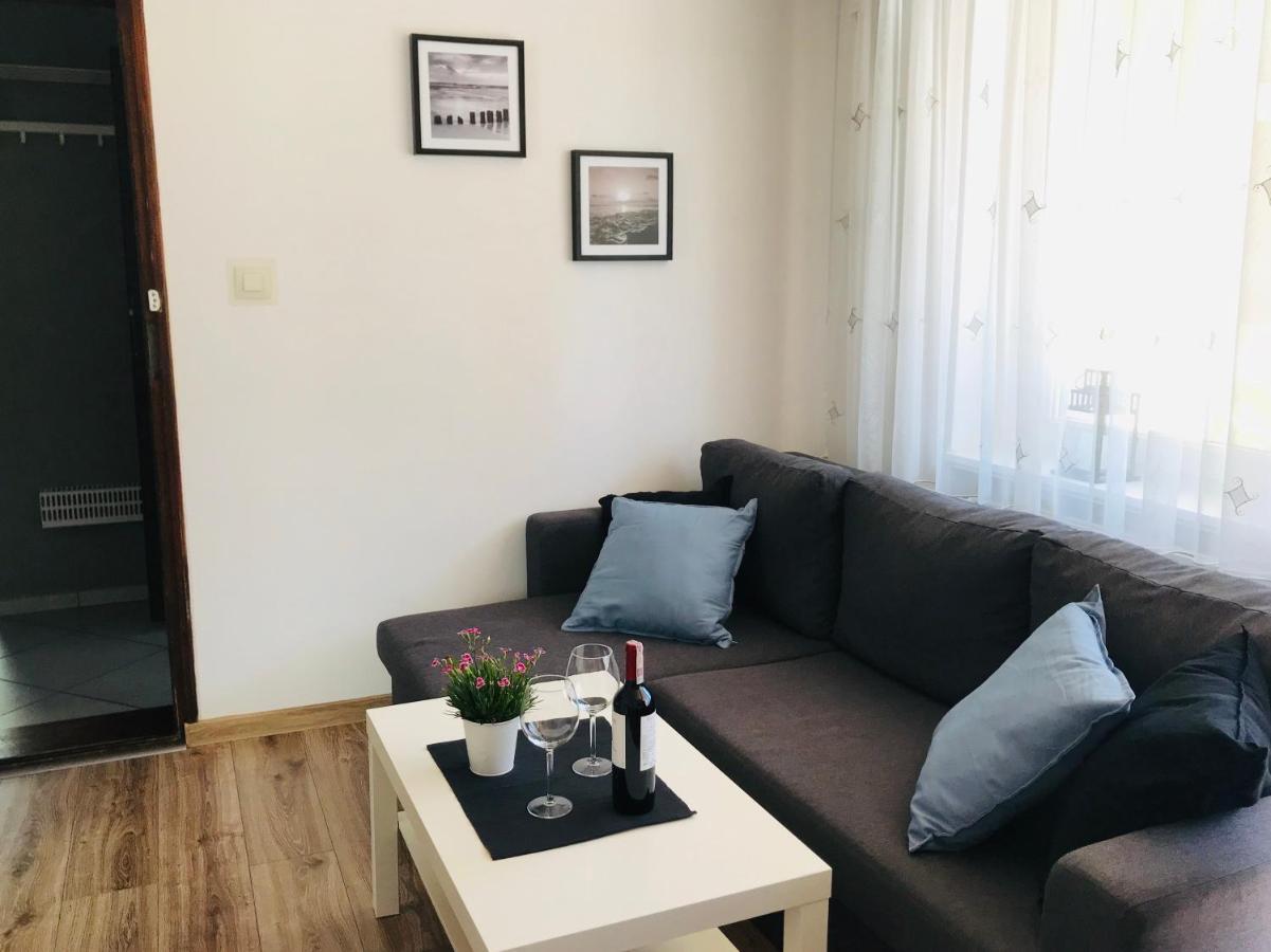 Homestay &